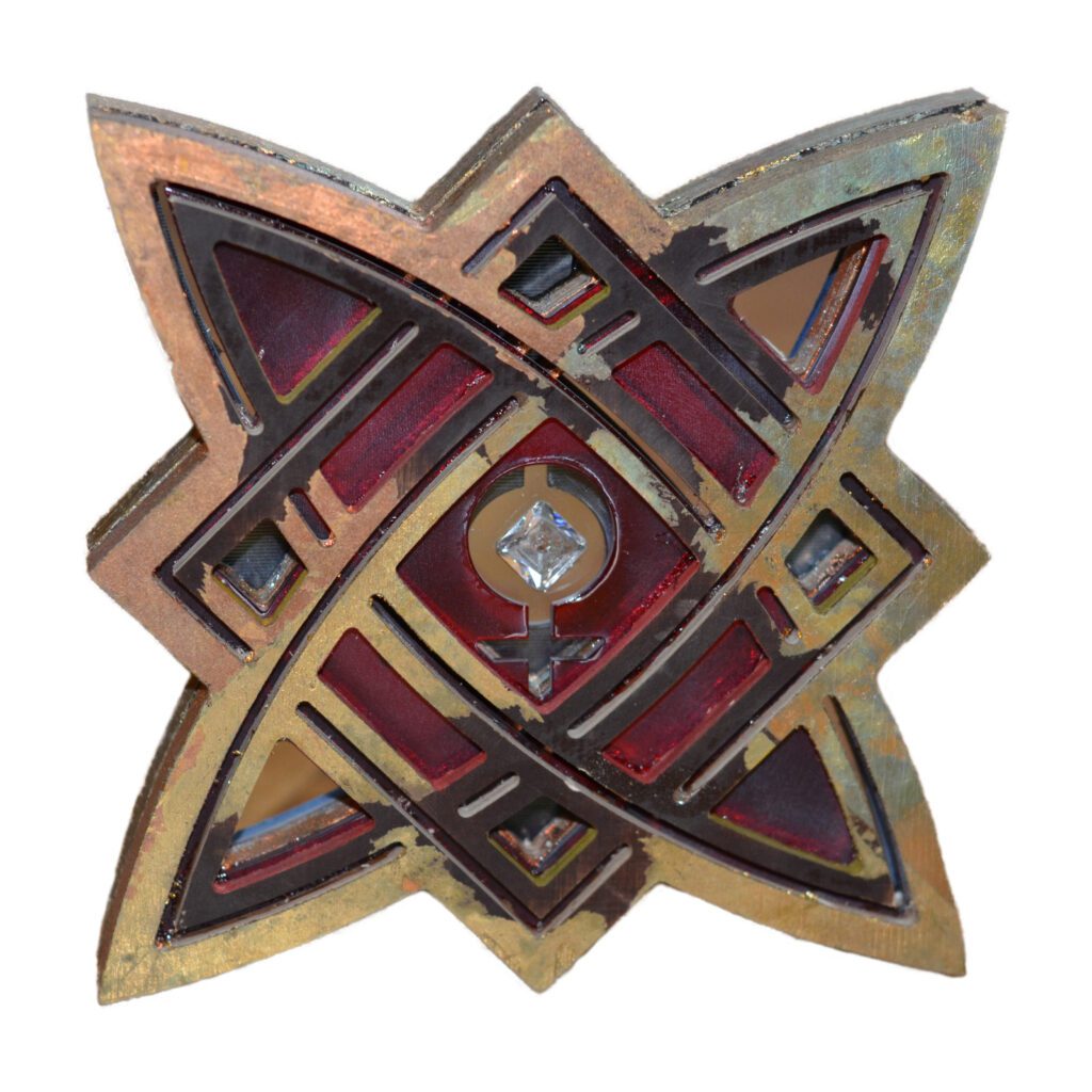 Hager Design – sculptural metal object with geometric inlay
